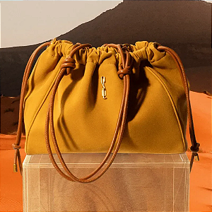 Bolsa Santa Lolla Camurça Alça Ombro Amarelo Mostarda