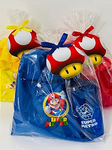 Kit Mochila Saco + Copo de Acrílico Com Canudo Personalizado com Seu Tema