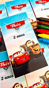 Giz de Cera 6 Cores Personalizado Com o Tema que Desejar ( Pacote com 15 Unidades)