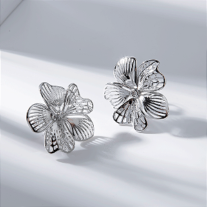 Brinco Flor Grande Zircônia Central Banho de Ródio Branco