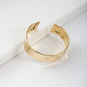 Bracelete Efeito Amassado Banho de Ouro 18k