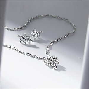 Conjunto Folhas Zircônias Banho de Ródio Branco