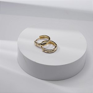 Argola Estrela Zircônias Incolor Banho de Ouro 18k
