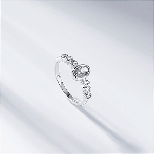 Anel Zircônia Oval Incolor Banho de Ródio Branco