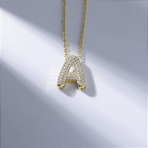 Colar Letra Inicial Bubble Zircônias Banho de Ouro 18k