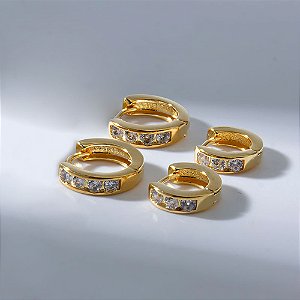 Duo de Argolas Quatro Zircônias Incolor Banho de Ouro 18k