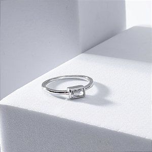 Anel Zircônia Incolor Retangular Banho de Ródio Branco