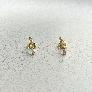 Brinco Palito Zircônias Incolor Banho de Ouro 18k