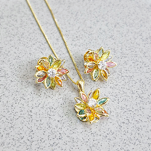 Conjunto Flor Lótus Colorida Banho de Ouro 18k