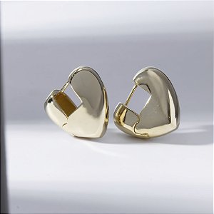 Brinco Argola Média Coração Banho de Ouro 18k