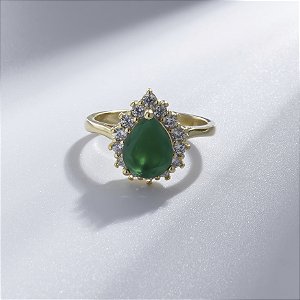 Anel Solitário Zircônias Gota Esmeralda Banho de Ouro 18k