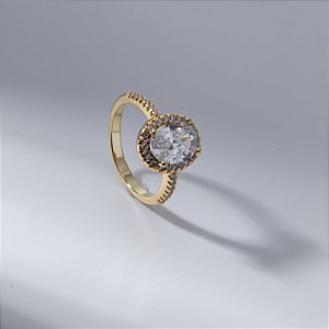 Anel Solitário Oval Detalhes Zircônias Banho de Ouro 18k