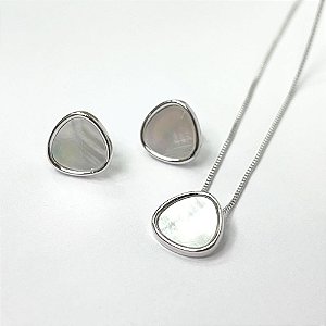 Conjunto Mira Orgânico Triangular Madrepérola Banho de Ródio Branco