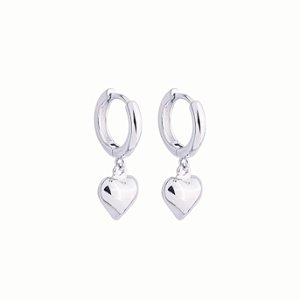 Argola com Pingente de Coração Liso Banho de Ródio Branco