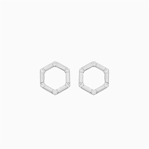 Brinco Hexagonal Vazado com Zircônias no Banho de Ródio Branco