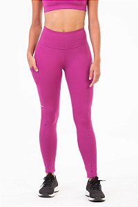 Legging Signature Vital +7: compre em até 4x s/juros na Authen! - authen