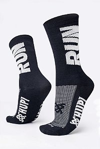 MEIA HUPI RUN PRETO/BRANCO - PLUS 42 AO 46 COR: PRETO/BRANCO.  TAM.: UNICO.