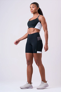 BERMUDA ESSENTIAL RUN FLIGHT 3 BOLSOS 15CM PRETO