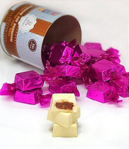 Bombom Fit Chocolate Branco com recheio "tipo Nutella" 160g (lata com 8 unidades)