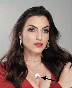 Colar Pingente Madrepérola envolto com Zircônias e 2 Corações