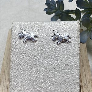 Brinco Unicórnio Semijoia Prata