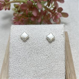 Brinco Pérola Trevinho Semijoia Ouro