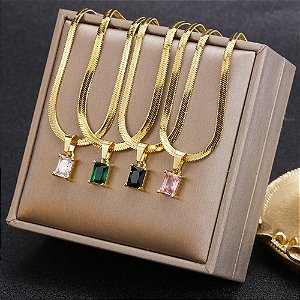 Colar Corrente com Pingente de Pedra Zircônia Folheado a Ouro 18K