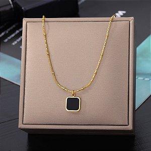 Colar com Pingente Pedra Zircônia Folheado a Ouro 18K