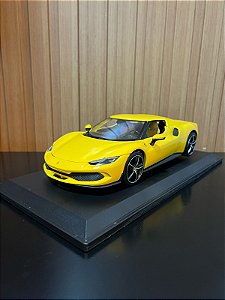 Ferrari 296 GTB 1:18 Bburago Amarelo