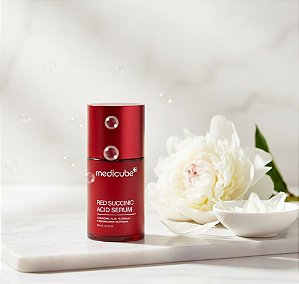 MEDICUBE RED SUCCINIC ACID SERUM-30ML