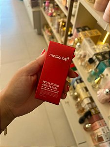 MEDICUBE RED SUCCINIC ACID SERUM-30ML