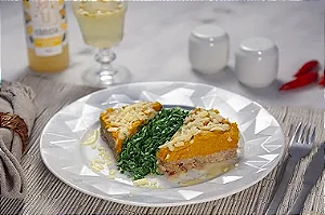 Escondidinho de Abóbora com Pernil acompanhado de couve refogada LOW CARB (350g)