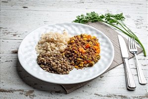 Carne Moída com Legumes, arroz integral e lentilhas