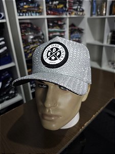 BONE PRATEADO TECIDO BRILHANTE TECIDO ESPECIAL