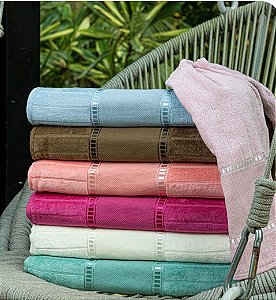 Toalha de Banho Aveludada para Pintar e Bordar Athelier - Brutextil