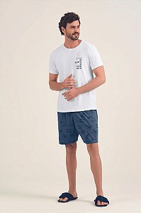 Pijama Masculino Adulto e Teen Curto Branco com Bermuda Coqueiros Marinho