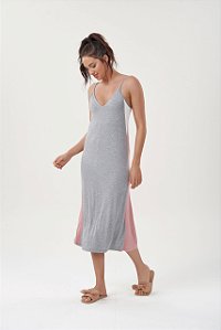 Vestido (camisola) Midi de Alça Mescla com Recorte Lateral Rosa e Off-white