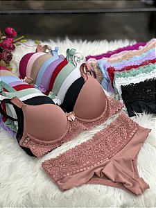 CONJUNTO LUXO APAIXONANTE COM APLICAÇÃO DE RENDA, CALCINHA FIO DUPLO