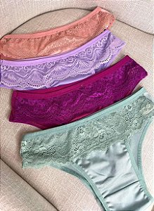 CALCINHA FEMININA TANGA DE MICROFIBRA PREMIUM COM DETALHES EM RENDA MACIA CONFORTAVEL