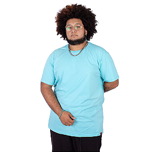 Camiseta Básica Azul Celeste.