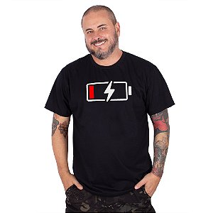 Camiseta Plus Size Low Battery Preta.