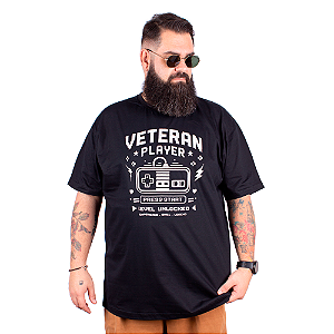 Camiseta Plus Size Player Veterano - Preta.