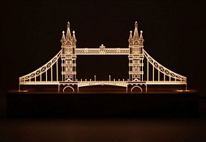 Luminária Ponte de Londres