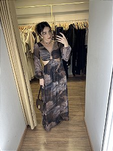 Vestido Tule Manga Longa Tie Dye