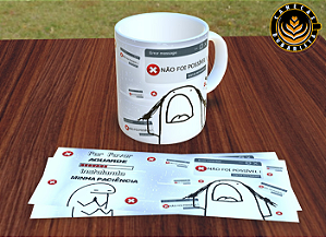 CANECA DE: PORCELANA - TEMA: FLORK - "INSTALANDO PACIÊNCIA" - 325ml
