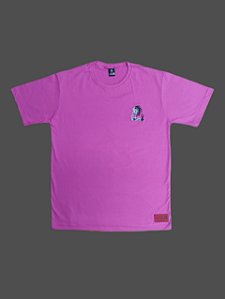 CAMISETA SERPENTE ROSA BORDADO EM PRETO