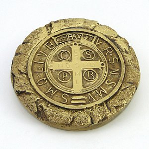 Medalha de São Bento Dourado Gesso 11 cm