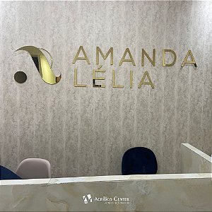 Logomarca em acrílico espelhado