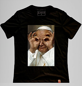 Camiseta Papa João Paulo II de olho