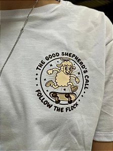 Camiseta O pastor chama? eu vou (ovelha)